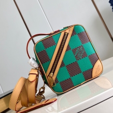 Louis Vuitton Satchel Bags